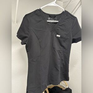 FIGS XS Catarina Scrub Top